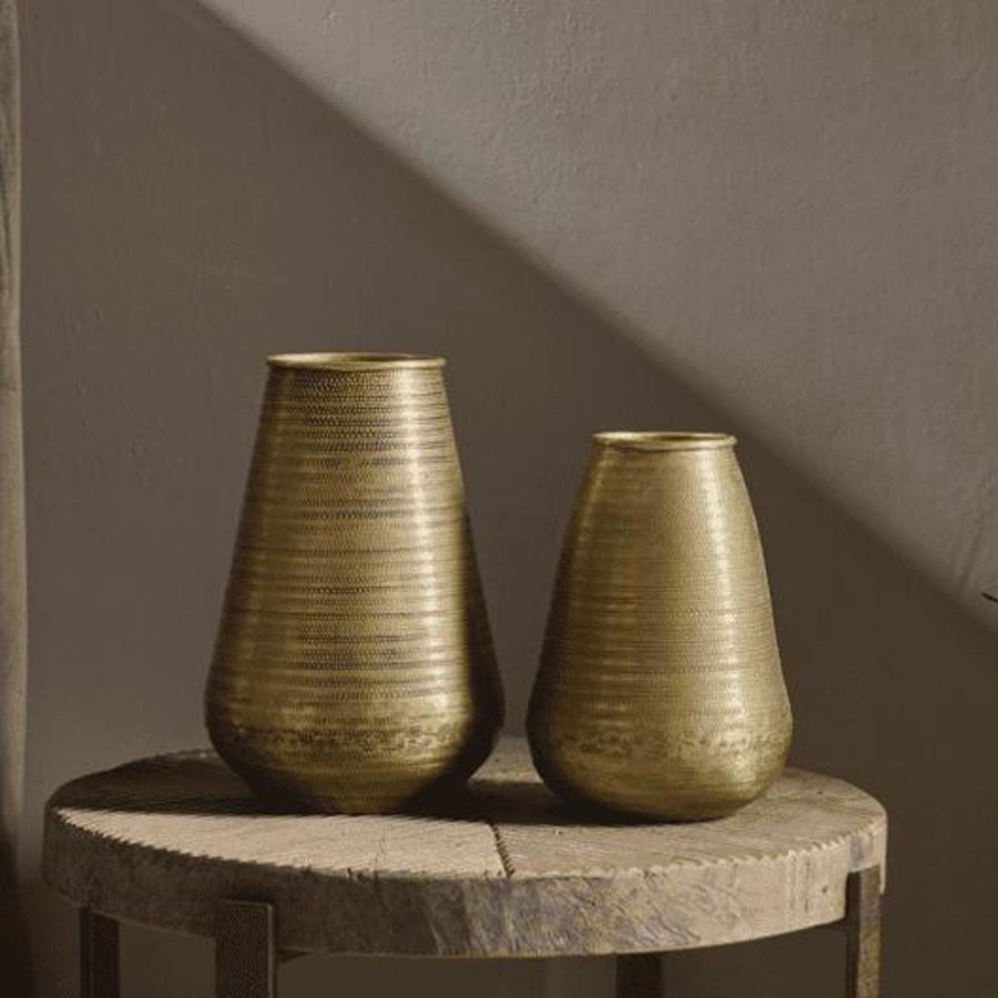 Home Accessories Nkuku View All Home Accessories | Nkuku Batnan Wide Vase - Small Antique Brass